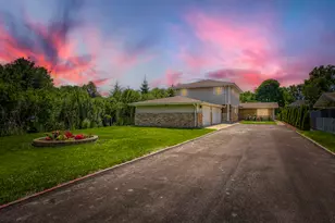 1325 E Lake Ave, Glenview, IL 60025 - Photo 3