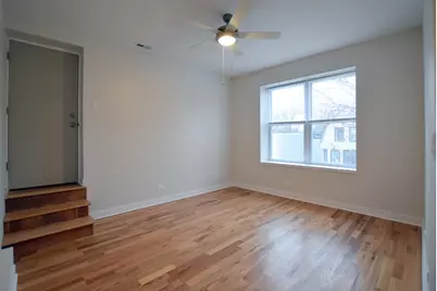 3804 W Montrose Avenue #201, Chicago, IL 60618 - Photo 5
