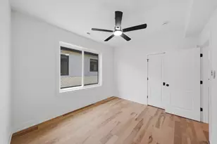 10718 S Worth Ave, Worth, IL 60482 - Photo 13