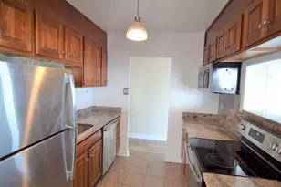 4180 N Marine Dr, Chicago, IL 60613 - Photo 9
