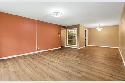 3001 Heritage Drive #109, Joliet, IL 60435 - Photo 5