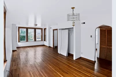 7951 S Clyde Avenue, Chicago, IL 60617 - Photo 15