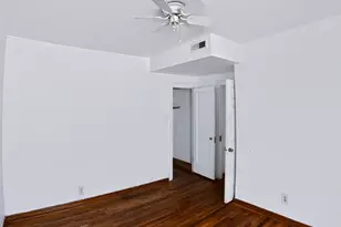 7951 S Clyde Ave, Chicago, IL 60617 - Photo 21