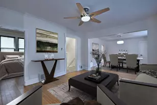 2726 S 60th Ct, Cicero, IL 60804 - Photo 3