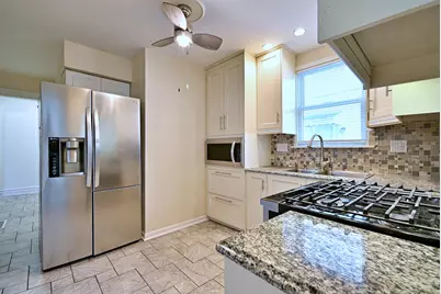 2726 S 60th Court, Cicero, IL 60804 - Photo 9