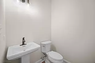9318 Pleasant Ave, Tinley Park, IL 60487 - Photo 7