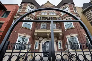 4520 S King Dr, Chicago, IL 60653 - Photo 1