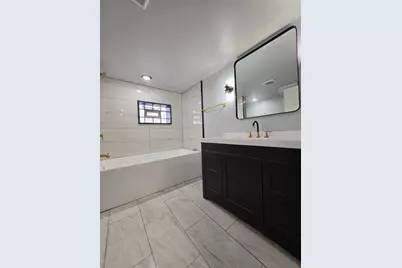 97 Bellwood Avenue, Bellwood, IL 60104 - Photo 21