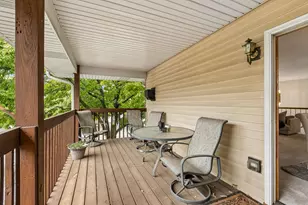 959 Elderberry Cir, Naperville, IL 60563 - Photo 15