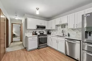959 Elderberry Cir, Naperville, IL 60563 - Photo 9