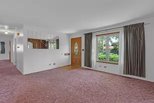 36672 N Traer Terrace, Gurnee, IL 60031 - Photo 3