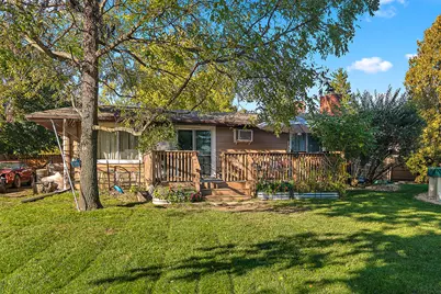 901 E 1st Street, Lockport, IL 60441 - Photo 29
