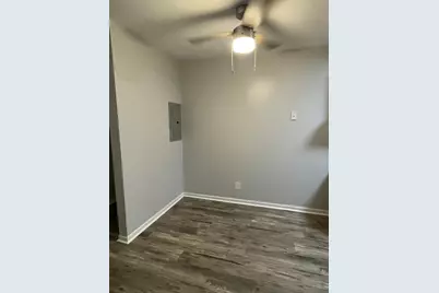 2000 Light Drive #211, Oswego, IL 60543 - Photo 5
