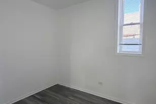 3038 S Emerald St, Chicago, IL 60608 - Photo 11