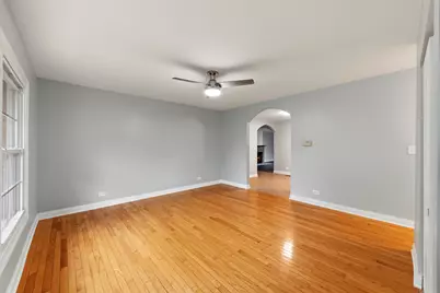 7795 Sherwood Circle S, Hanover Park, IL 60133 - Photo 3