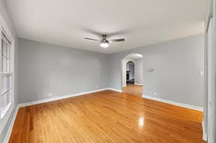 7795 Sherwood Cir S, Hanover Park, IL 60133 - Photo 3