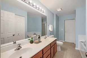1734 Dogwood Ln, Hanover Park, IL 60133 - Photo 15