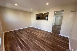 172 Presidential Blvd, Oswego, IL 60543 - Photo 3