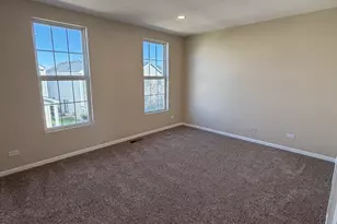 172 Presidential Blvd, Oswego, IL 60543 - Photo 15