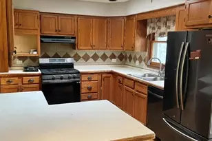 2N418 Amy Ave, Glen Ellyn, IL 60137 - Photo 3