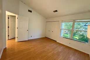 730 Ripple Brook Ln, Elgin, IL 60120 - Photo 9