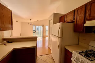 730 Ripple Brook Ln, Elgin, IL 60120 - Photo 7