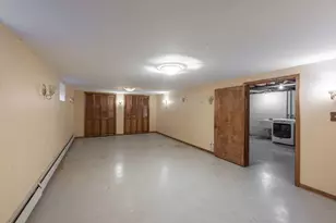 1985 Reckinger Rd, Aurora, IL 60502 - Photo 19