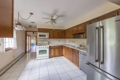 1985 Reckinger Road, Aurora, IL 60502 - Photo 7