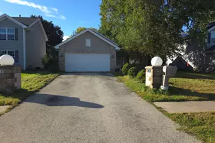 9235 Segunda Ln, Machesney Park, IL 61115 - Photo 1