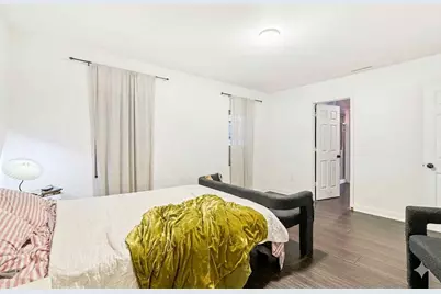 2034 W 18th Street, Chicago, IL 60608 - Photo 19
