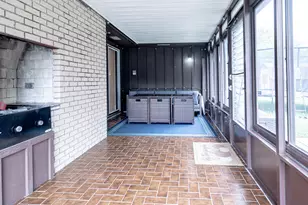 129 Millis Ln, Schaumburg, IL 60193 - Photo 25