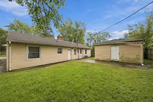 395 Oswego St, Park Forest, IL 60466 - Photo 17