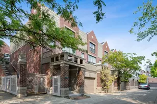 2757 N Wayne Ave, Chicago, IL 60614 - Photo 1
