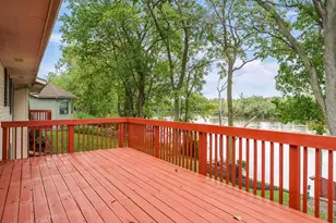 11528 Tanawingo Trail, Roscoe, IL 61073 - Photo 13