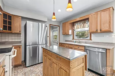 931 S Harvard Avenue, Villa Park, IL 60181 - Photo 7