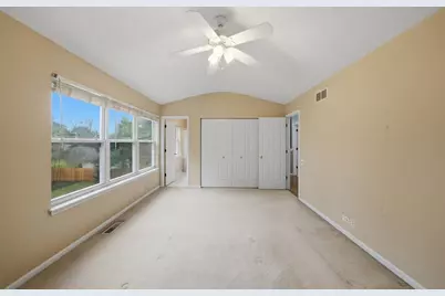 73 Fieldstone Drive, Lake Villa, IL 60046 - Photo 15