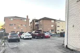 10330 S McVicker Ave, Chicago Ridge, IL 60415 - Photo 17