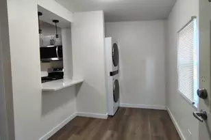 1623 S 58th Ct, Cicero, IL 60804 - Photo 5