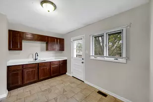 22243 Karlov Ave, Richton Park, IL 60471 - Photo 15