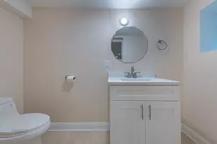 7846 S St Lawrence Ave, Chicago, IL 60619 - Photo 9