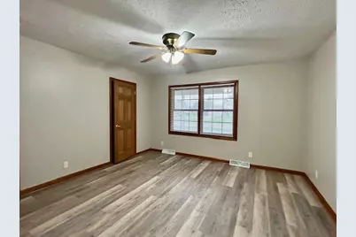 512 Diversatech Drive S, Manteno, IL 60950 - Photo 7