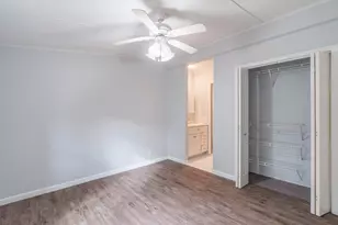 12348 N Ring Ln, Chicago, IL 62898 - Photo 33