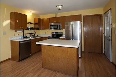 2958 17th Street, Rockford, IL 61109 - Photo 5