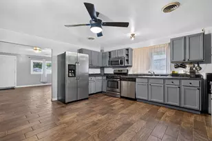 25333 W Joliet St, Channahon, IL 60410 - Photo 9