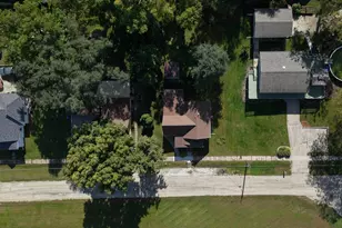 303 N Church St, Albany, IL 61230 - Photo 7