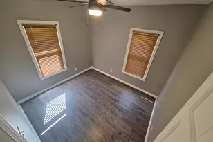 715 Catherine St, Ottawa, IL 61350 - Photo 17