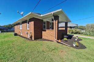 715 Catherine St, Ottawa, IL 61350 - Photo 7