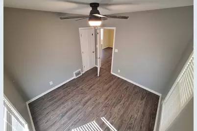 715 Catherine Street, Ottawa, IL 61350 - Photo 11