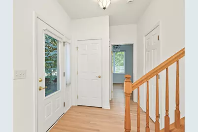 661 E Nerge Road, Roselle, IL 60172 - Photo 5