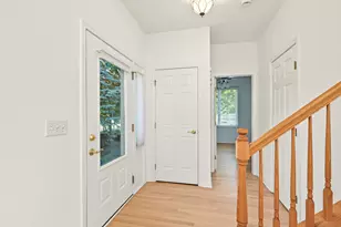 661 E Nerge Rd, Roselle, IL 60172 - Photo 5